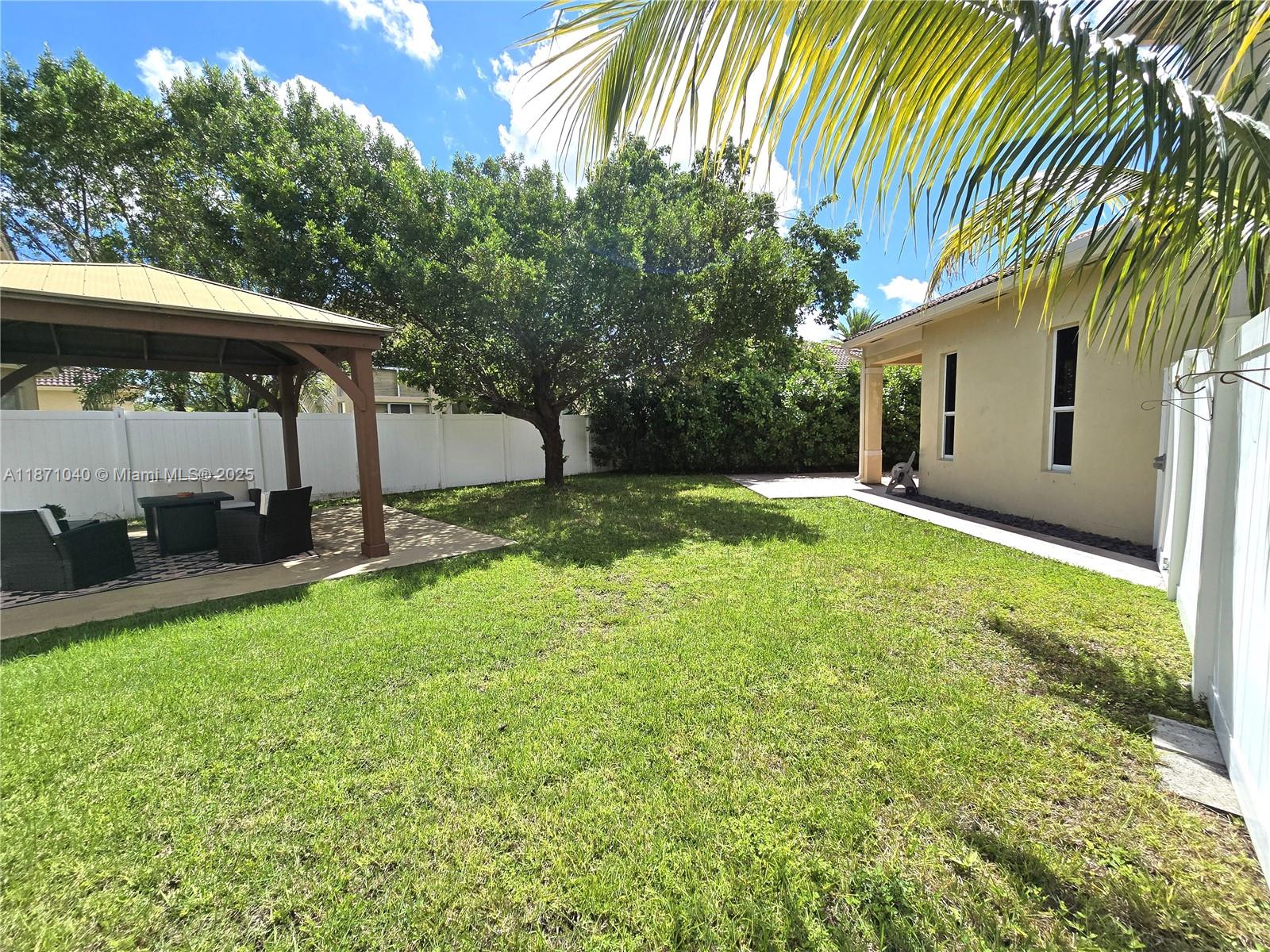 PORTOFINO ESTATES - Residential