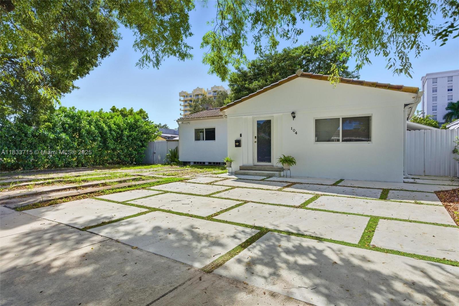 STADLER GROVE - Residential