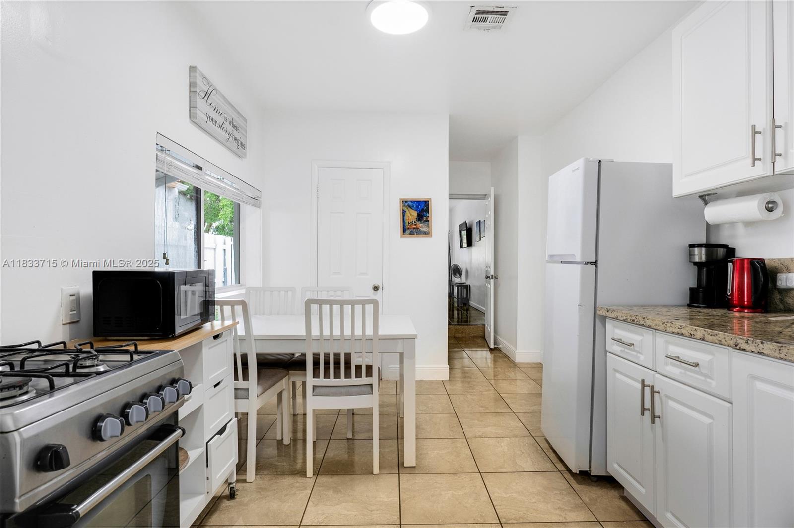 STADLER GROVE - Residential