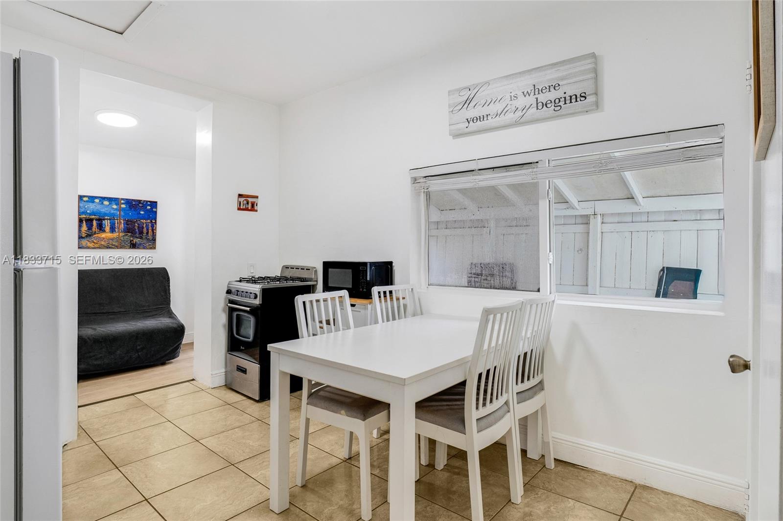 STADLER GROVE - Residential