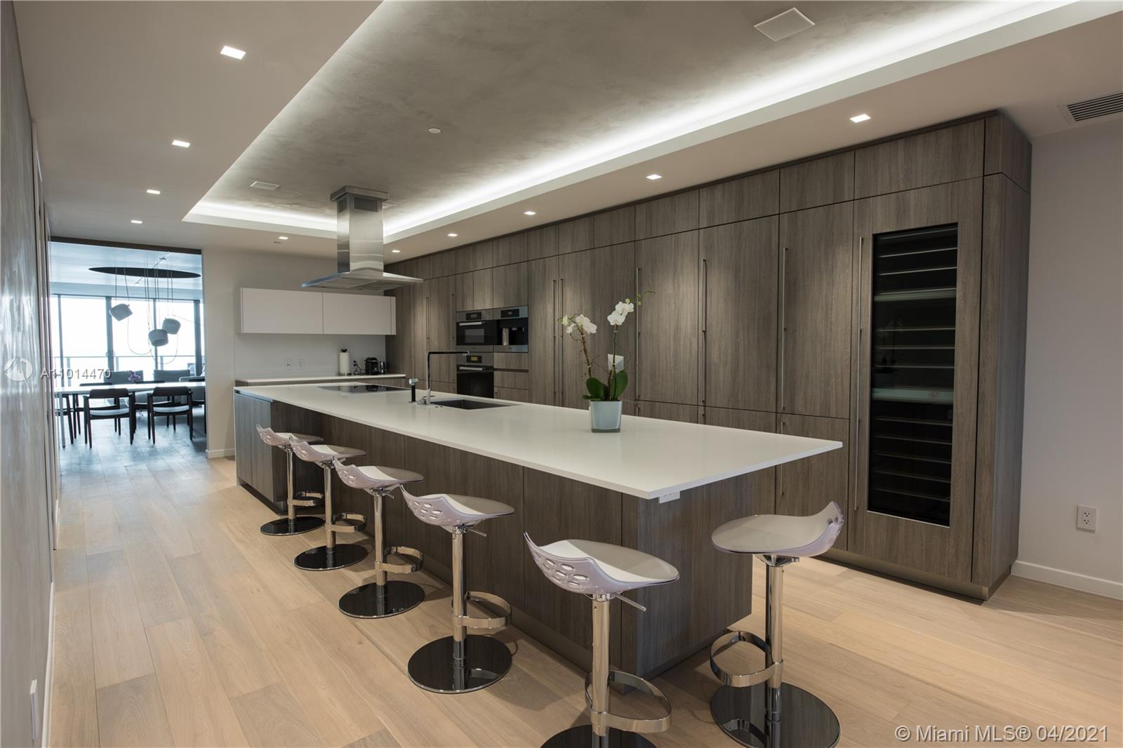 OCEANA KEY BISCAYNE CONDO - Residential