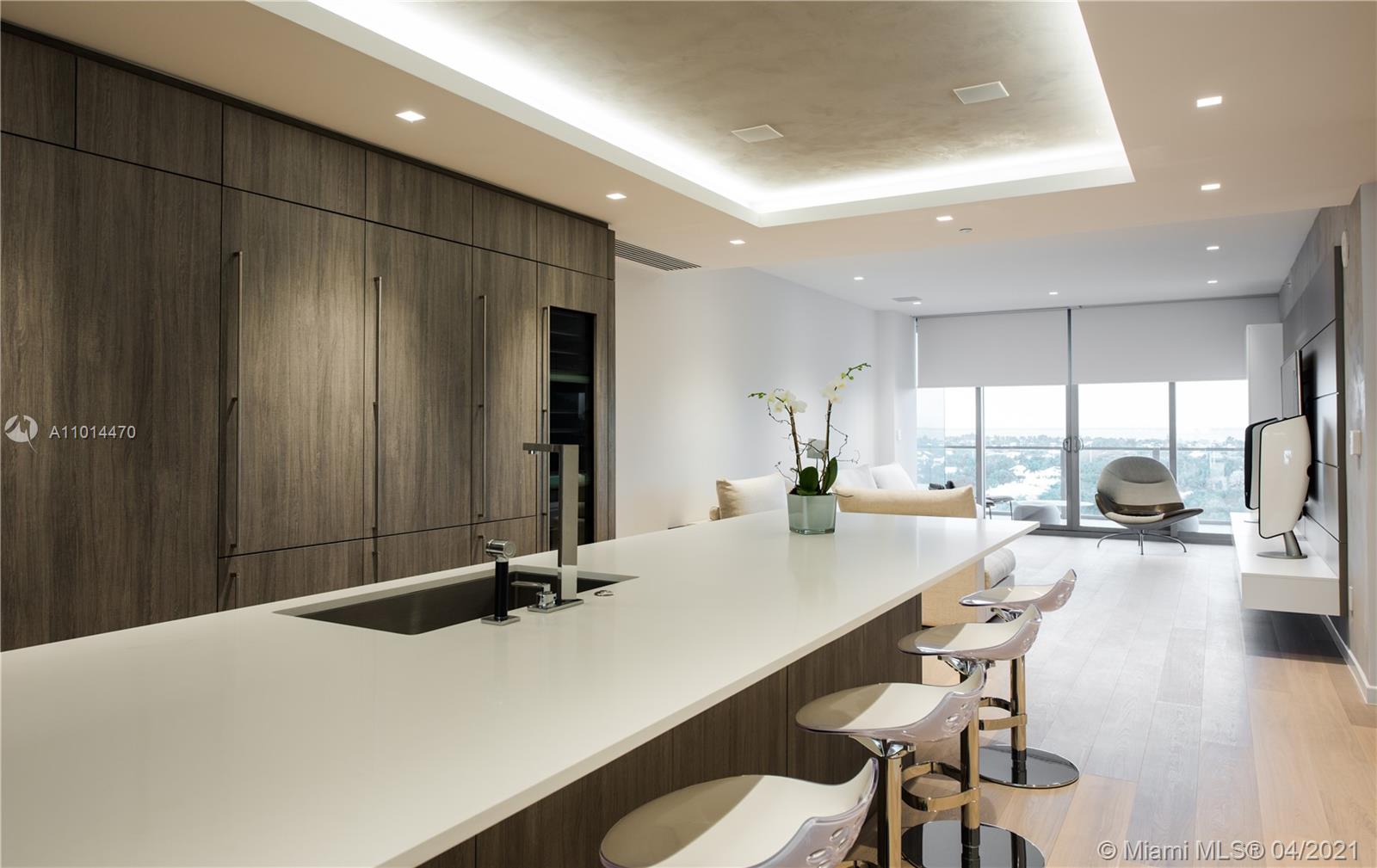 OCEANA KEY BISCAYNE CONDO - Residential