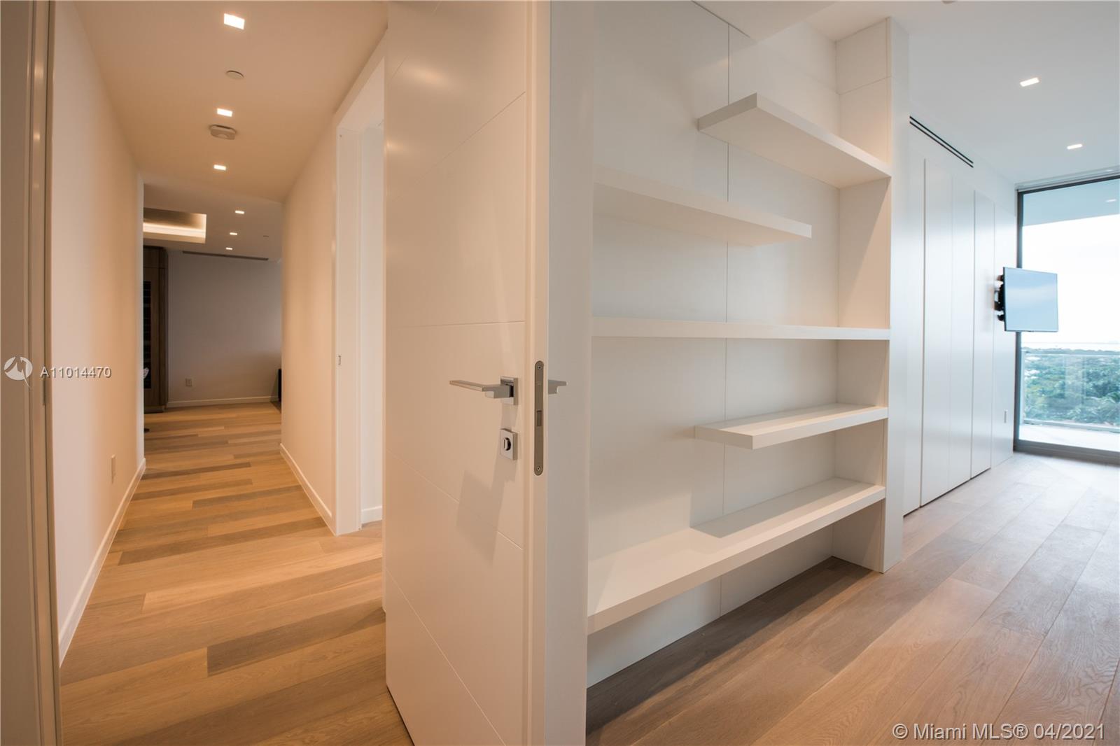 OCEANA KEY BISCAYNE CONDO - Residential