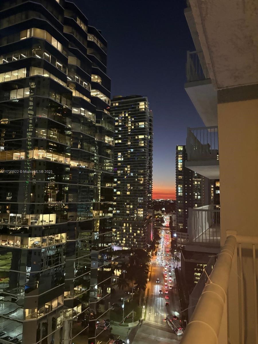 THE CLUB AT BRICKELL BAY - Residential