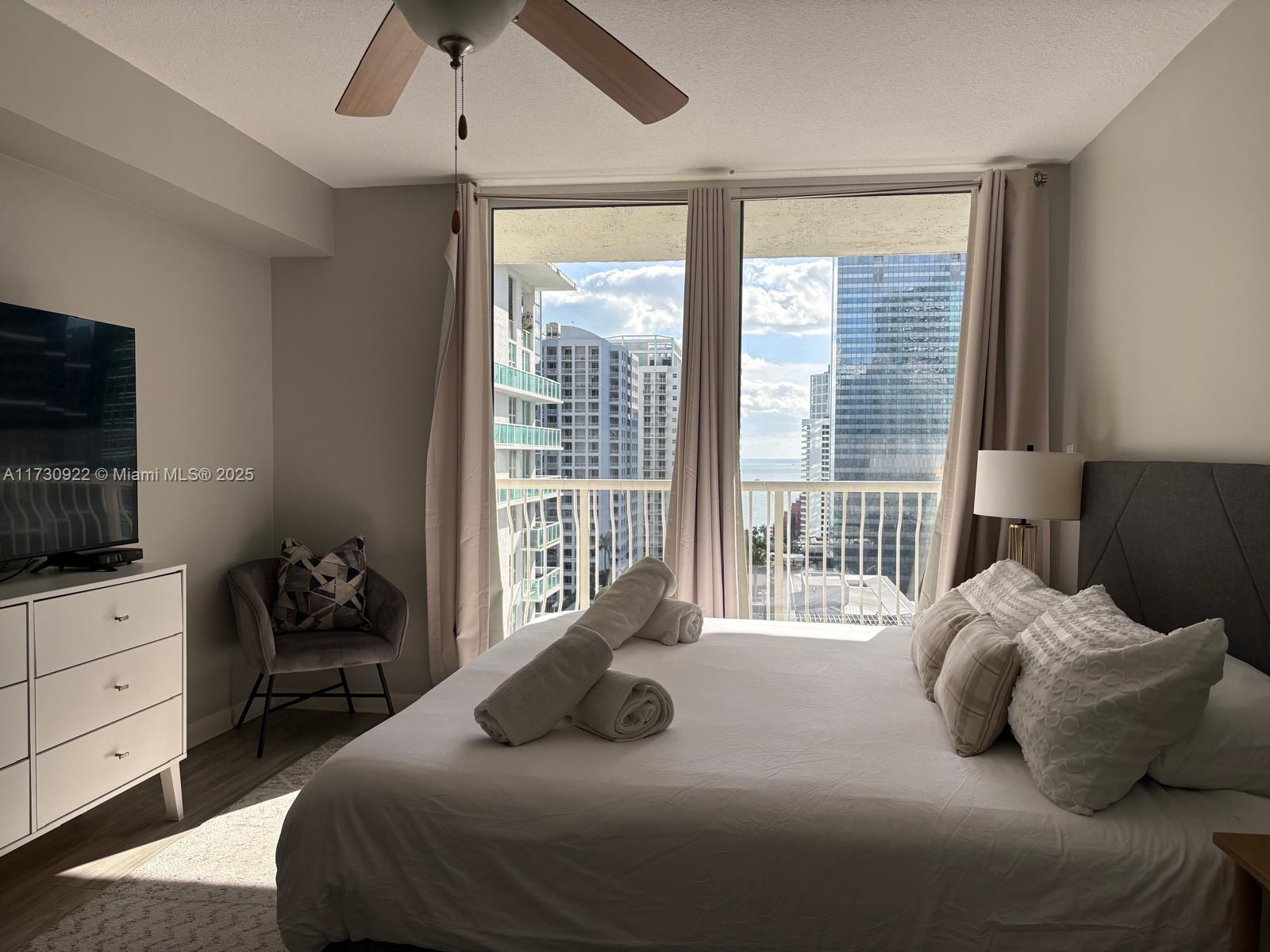 THE CLUB AT BRICKELL BAY - Residential