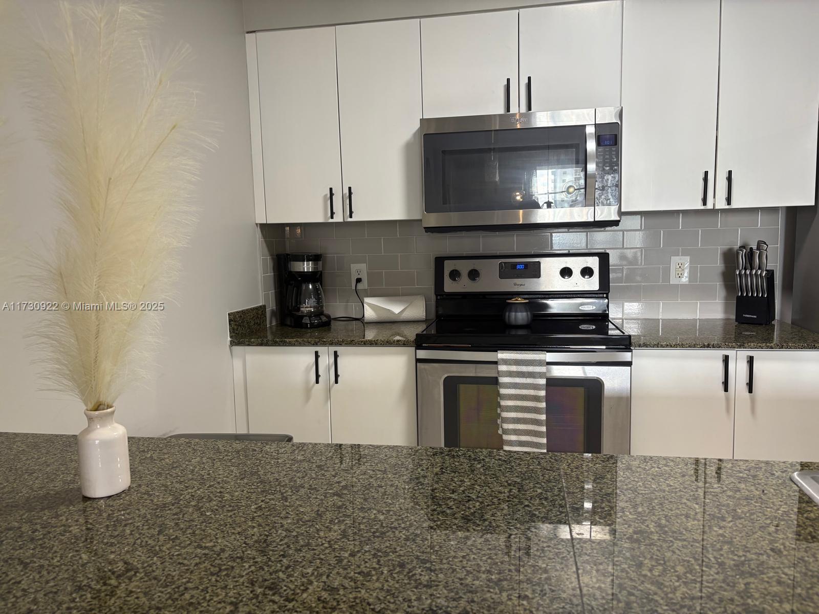 THE CLUB AT BRICKELL BAY - Residential