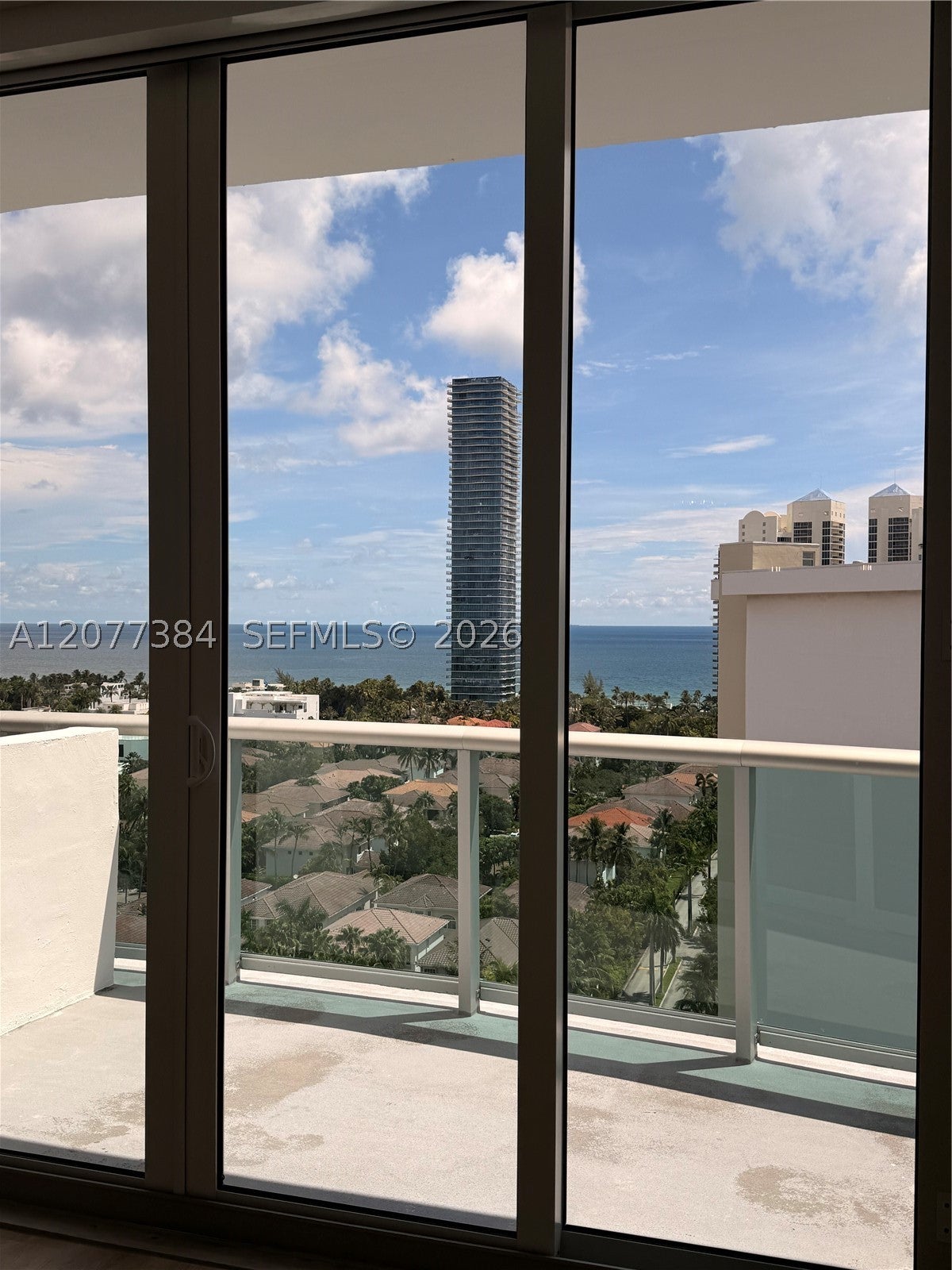 19390 Collins Ave PH-24