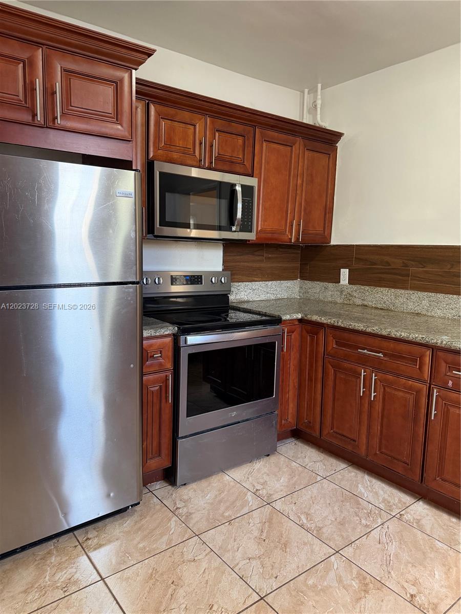 FLORAL PK 1ST AMD - Residential