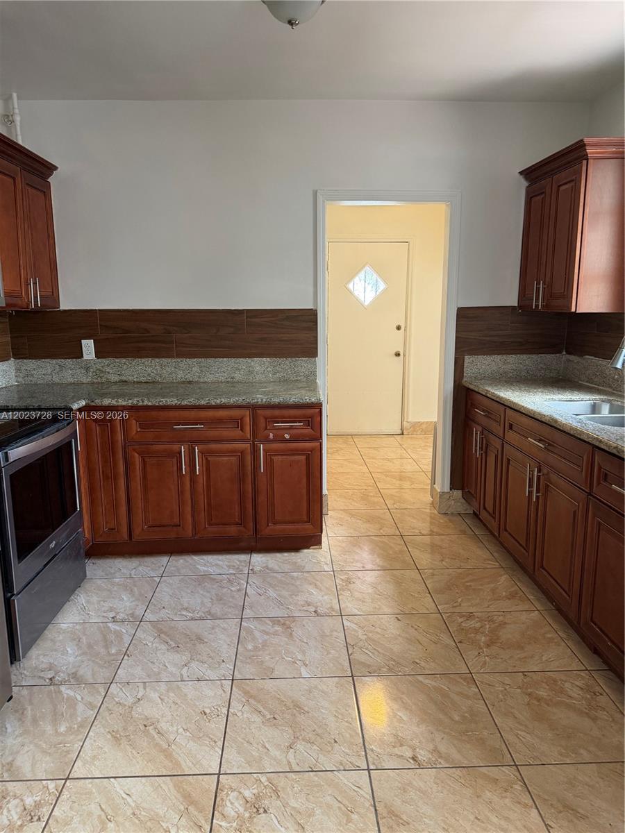 FLORAL PK 1ST AMD - Residential