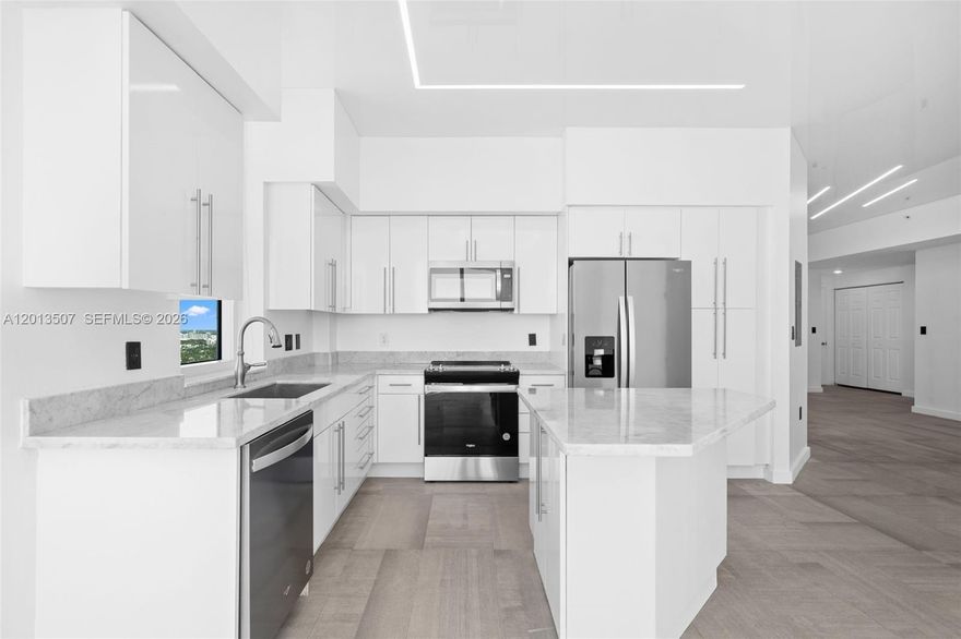 This Penthouse corner apartment is a luxurious and perfect space! 3 Bedrooms, 3 Bathrooms, freshly renovated with Modern Finishes like New kitchen, New Appliances, white gloss ceilings with build-in LED lights. New Flooring, build-in closets and travertine bathrooms. Enjoy panoramic views of the ocean, city, Intracoastal and golf course from the wrap around balcony. Laundry room and large pantry inside of the apartment. Conveniently located within 5 minutes walking distance to shopping centers, restaurants, supermarkets and less than 1 mile from the beach. 24h Concierge & Security: security guard at the gate, valet service and 24h concierge. Recreational Facilities: Gym, Pool, Sauna and even Movie Theater. Sounds like the perfect place for luxury, convenience and comfort!