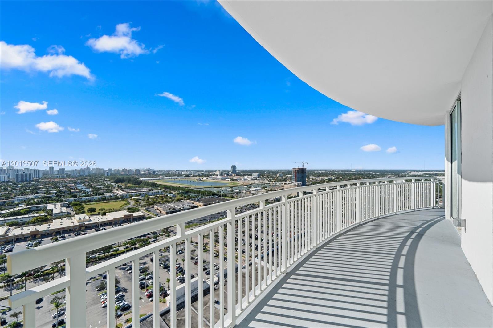 DUO CONDOMINIUM WEST - Residential