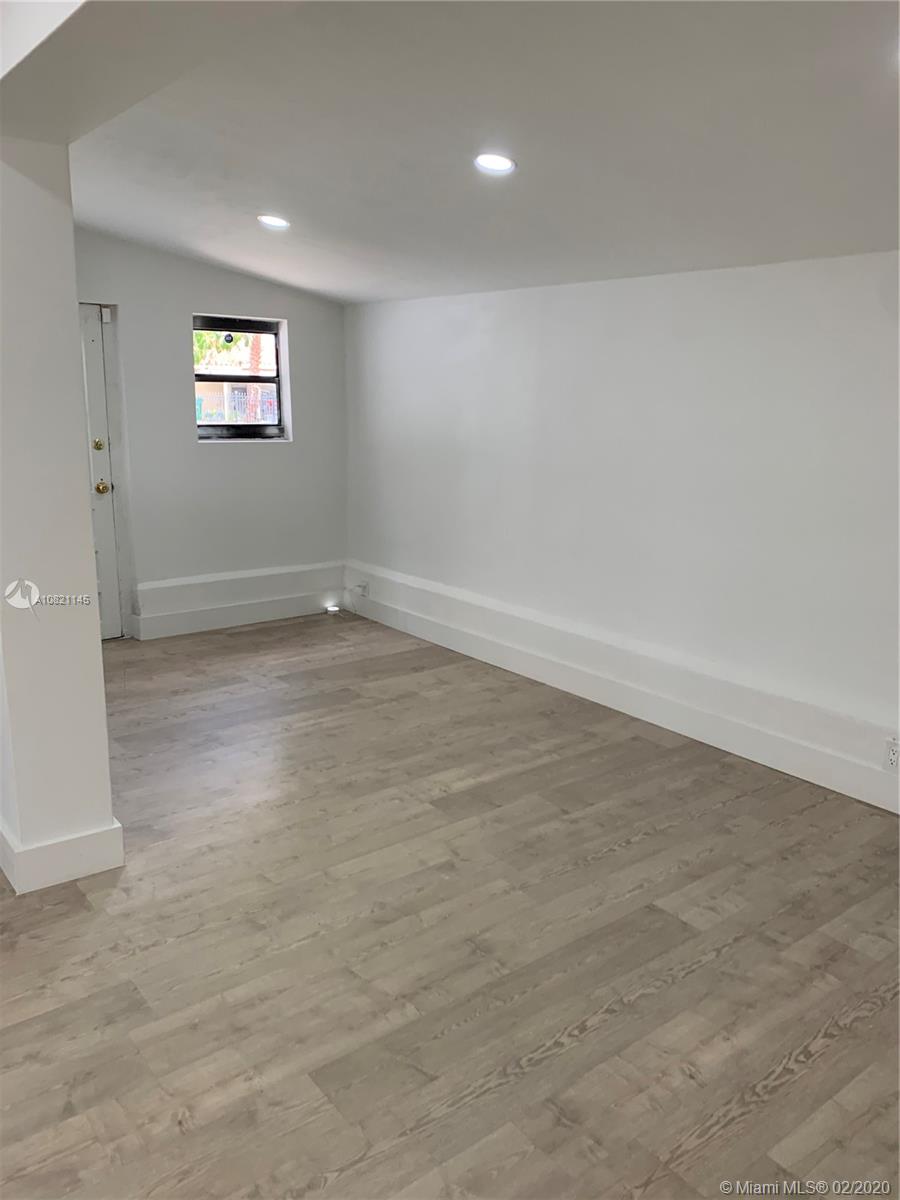 RAINBOW PARK - Residential