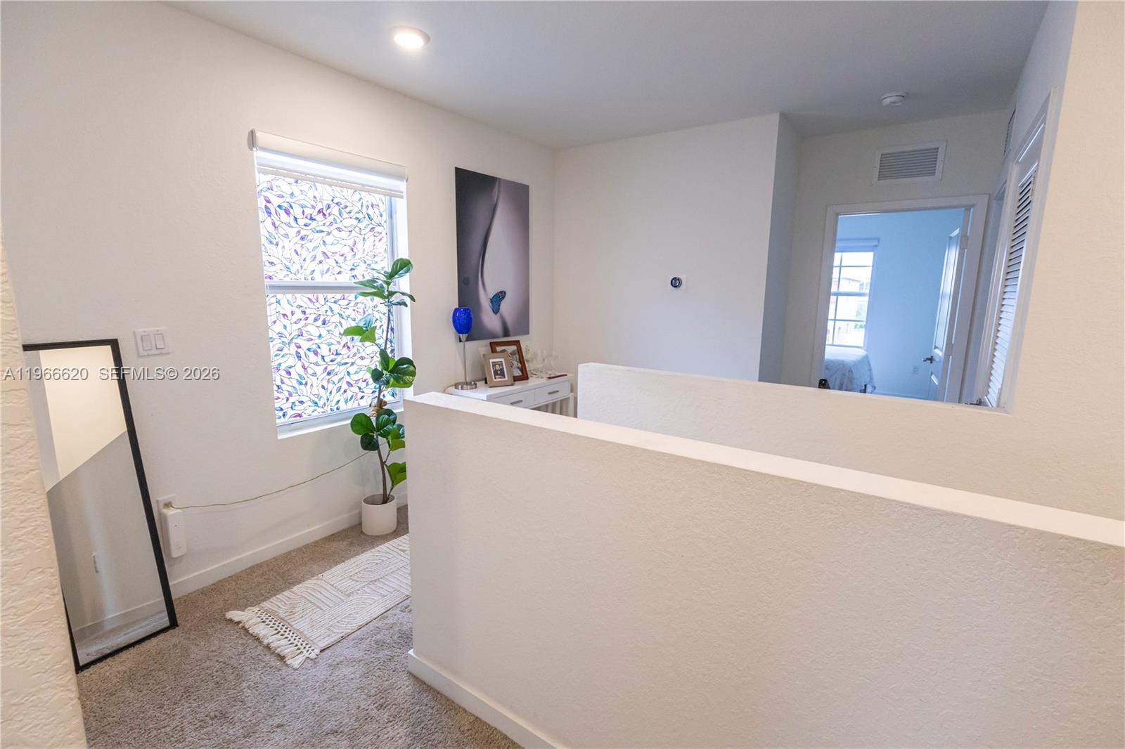 ROYAL HOMES WEST - Residential