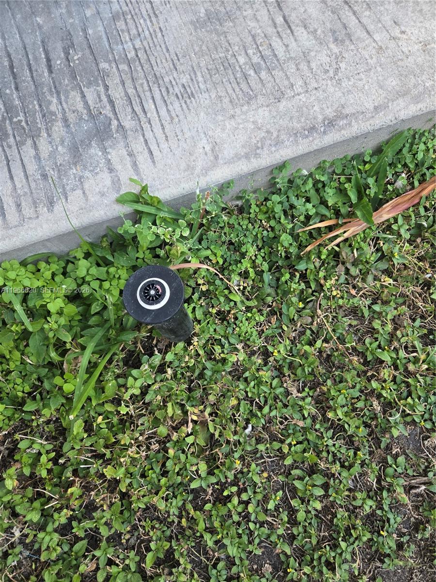 ROYAL HOMES WEST - Residential