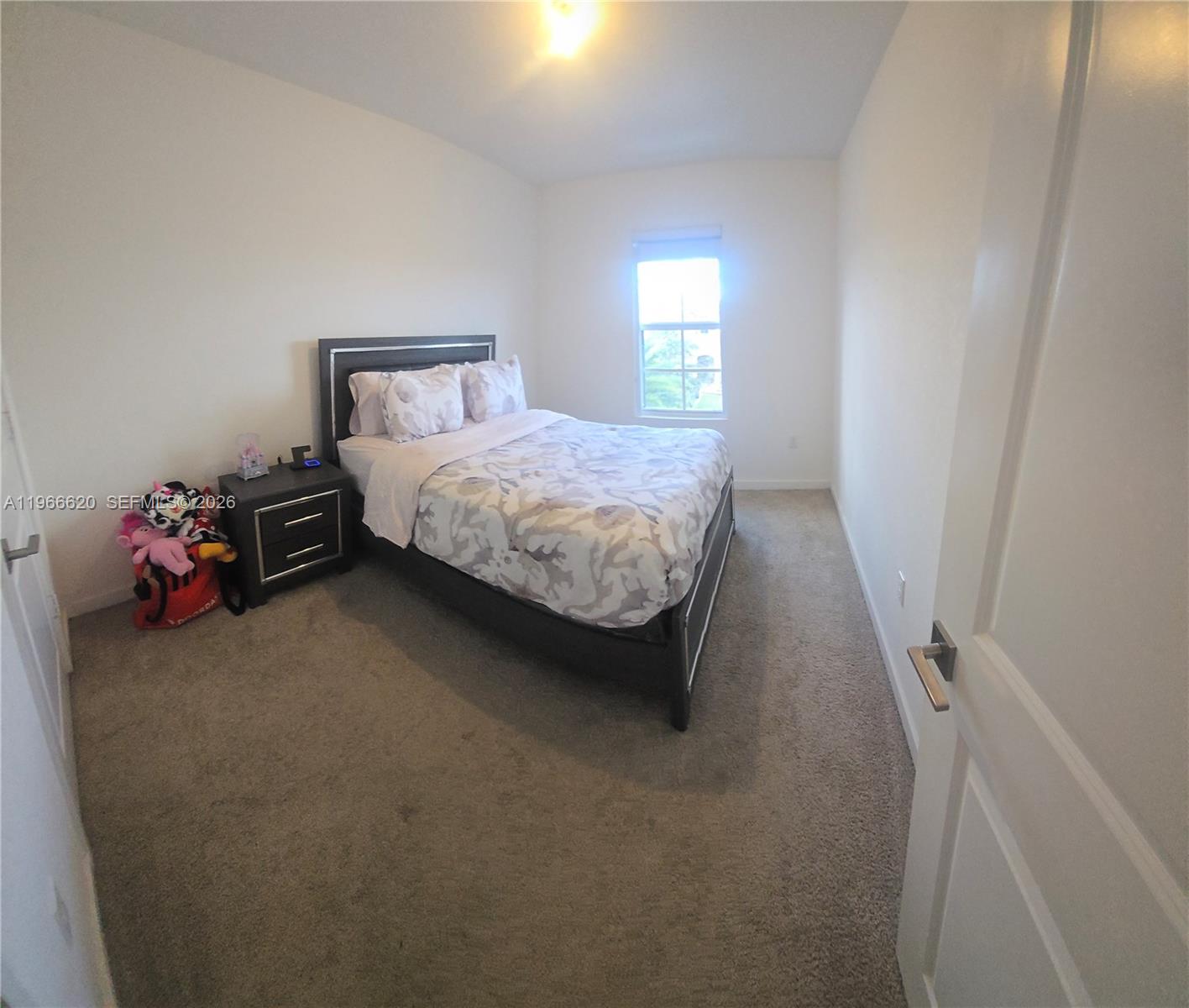 ROYAL HOMES WEST - Residential