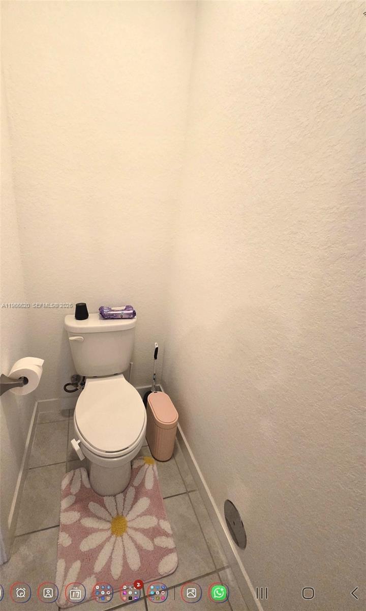 ROYAL HOMES WEST - Residential