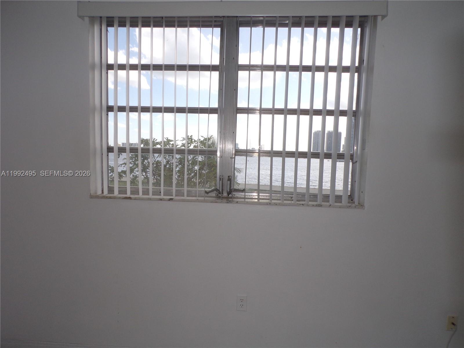 POINT EAST SEC III CONDO - Residential