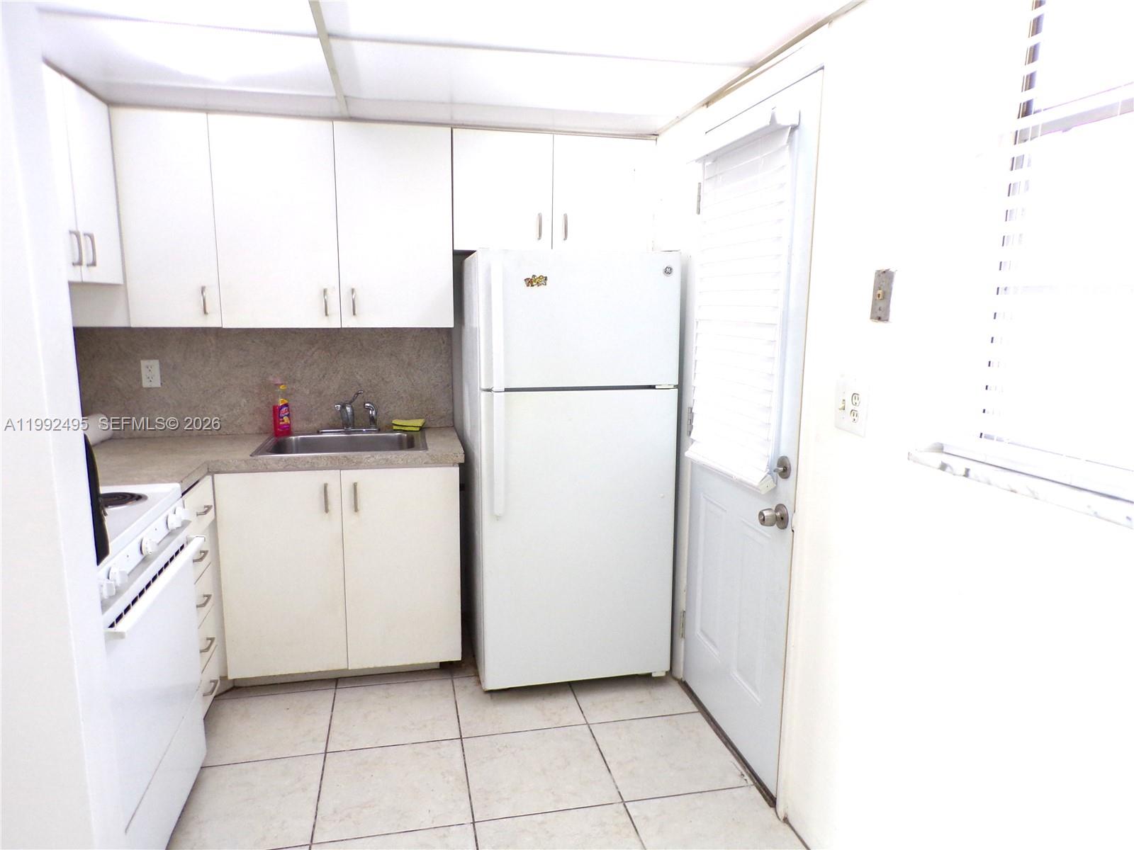 POINT EAST SEC III CONDO - Residential