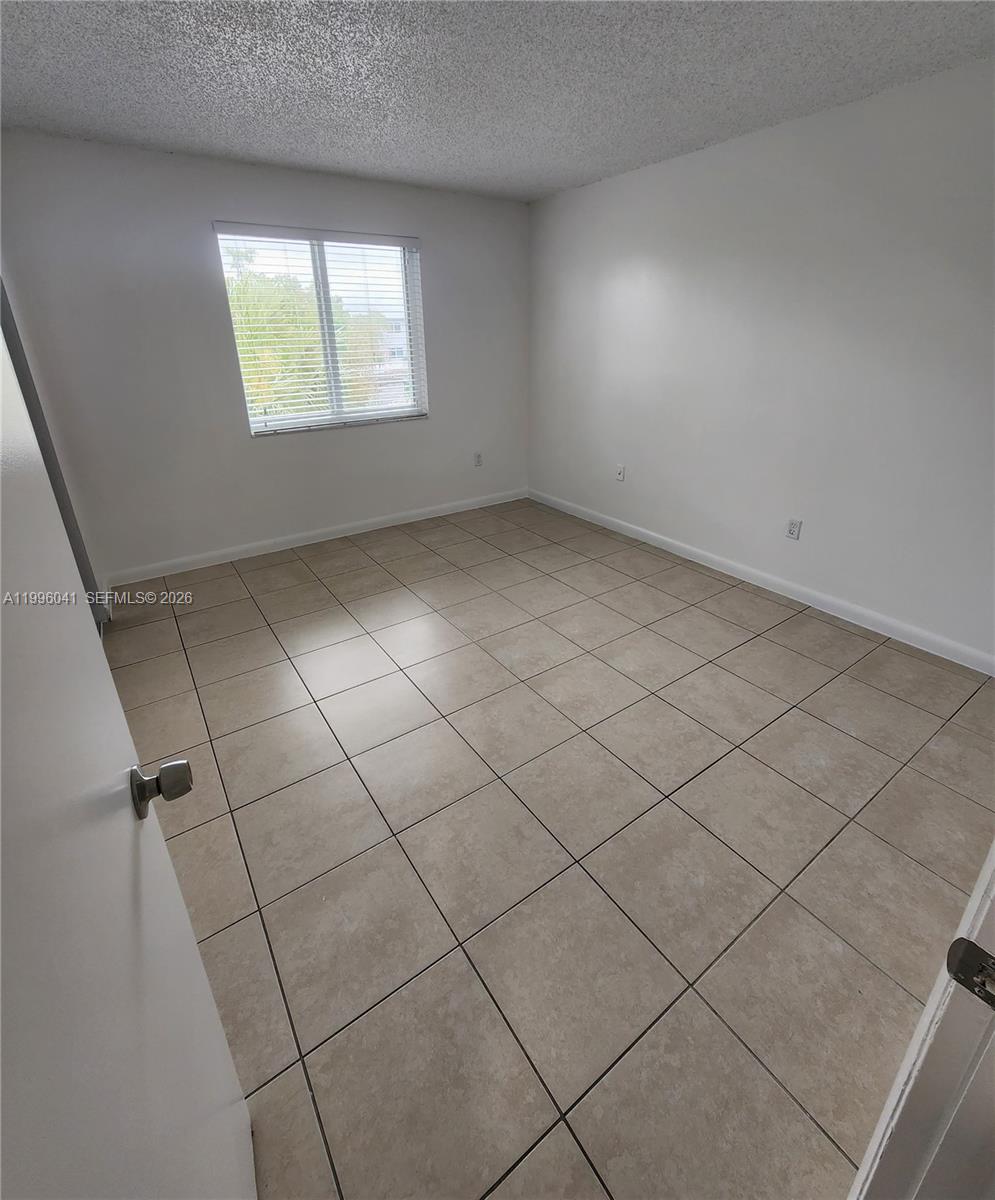 A A DOOLEY SUB - Residential Lease