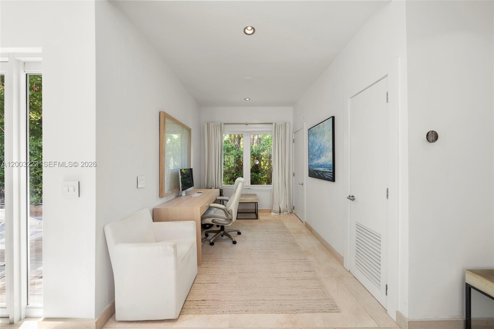 SAN MARINO ISLAND - Residential