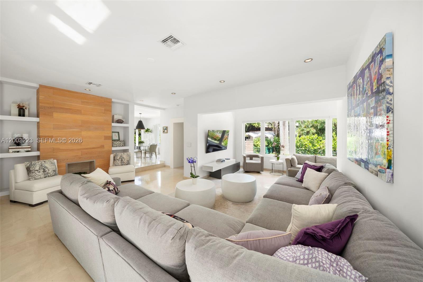 SAN MARINO ISLAND - Residential