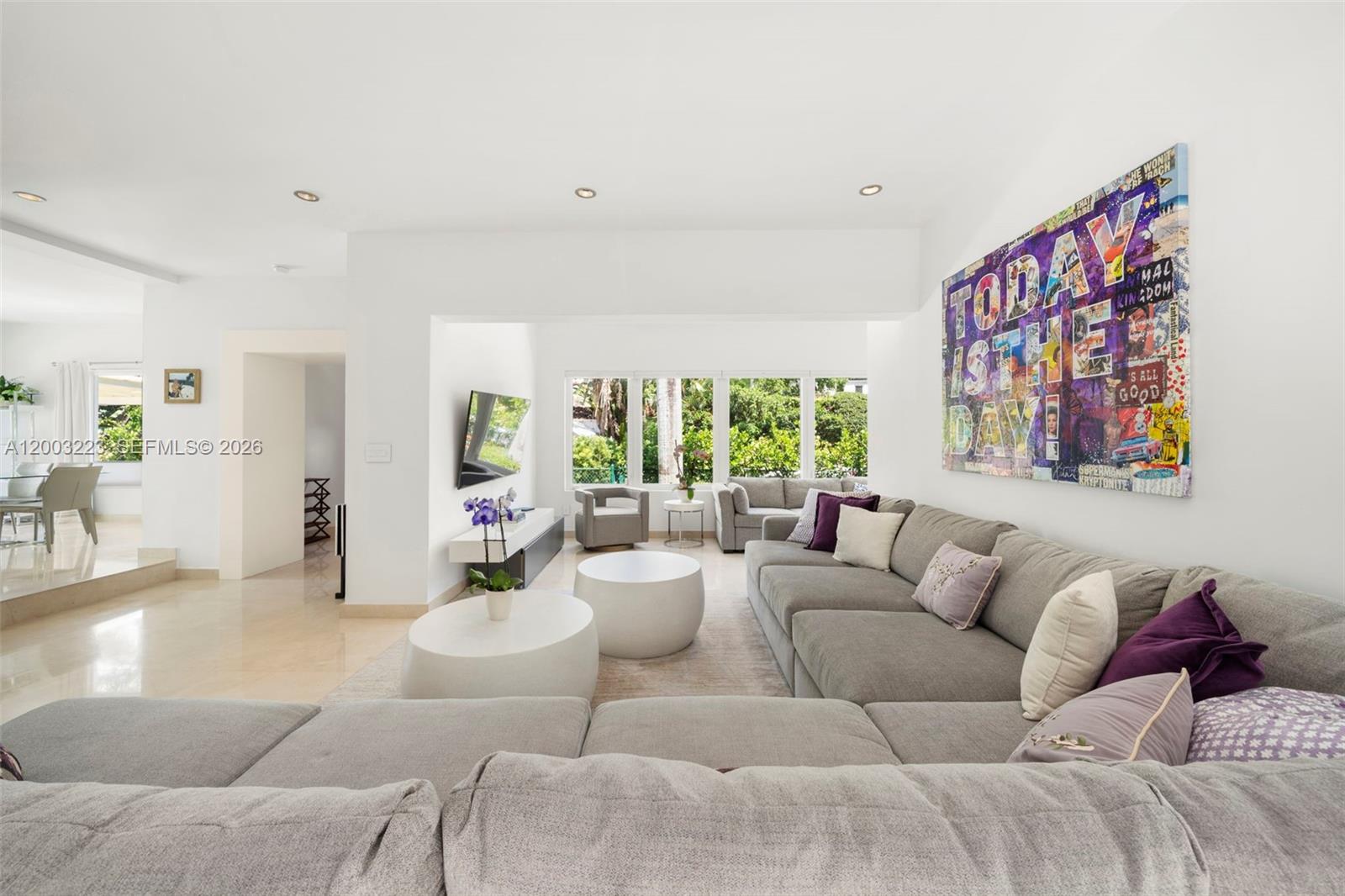 SAN MARINO ISLAND - Residential