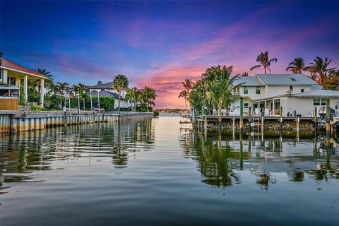 934 Penn Trl Jupiter FL 33458