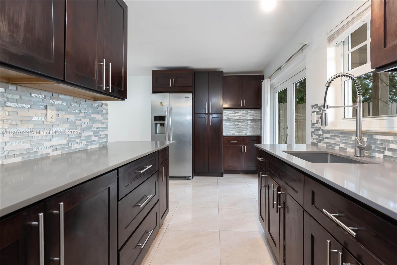 HONEY HILL PARK - Residential