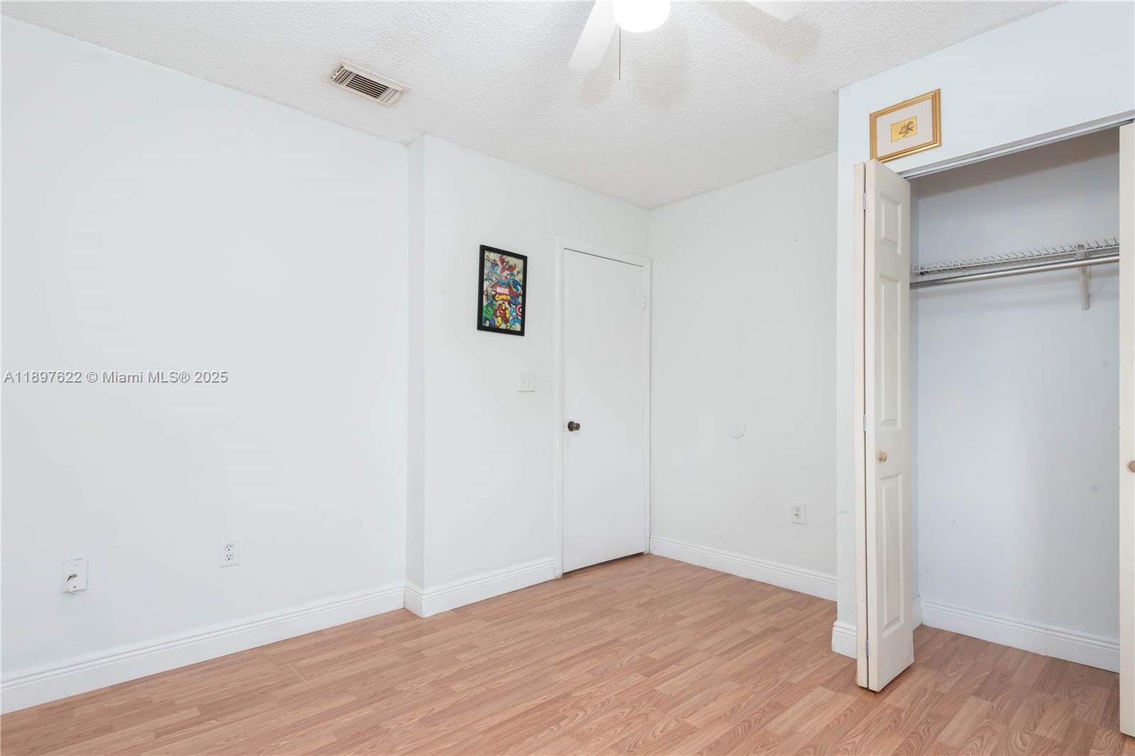 HONEY HILL PARK - Residential