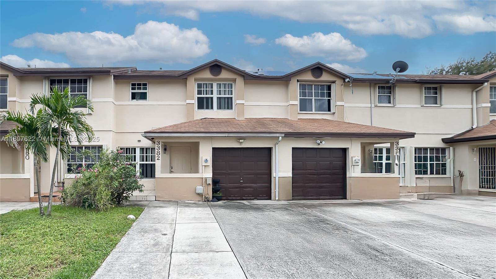 HONEY HILL PARK - Residential