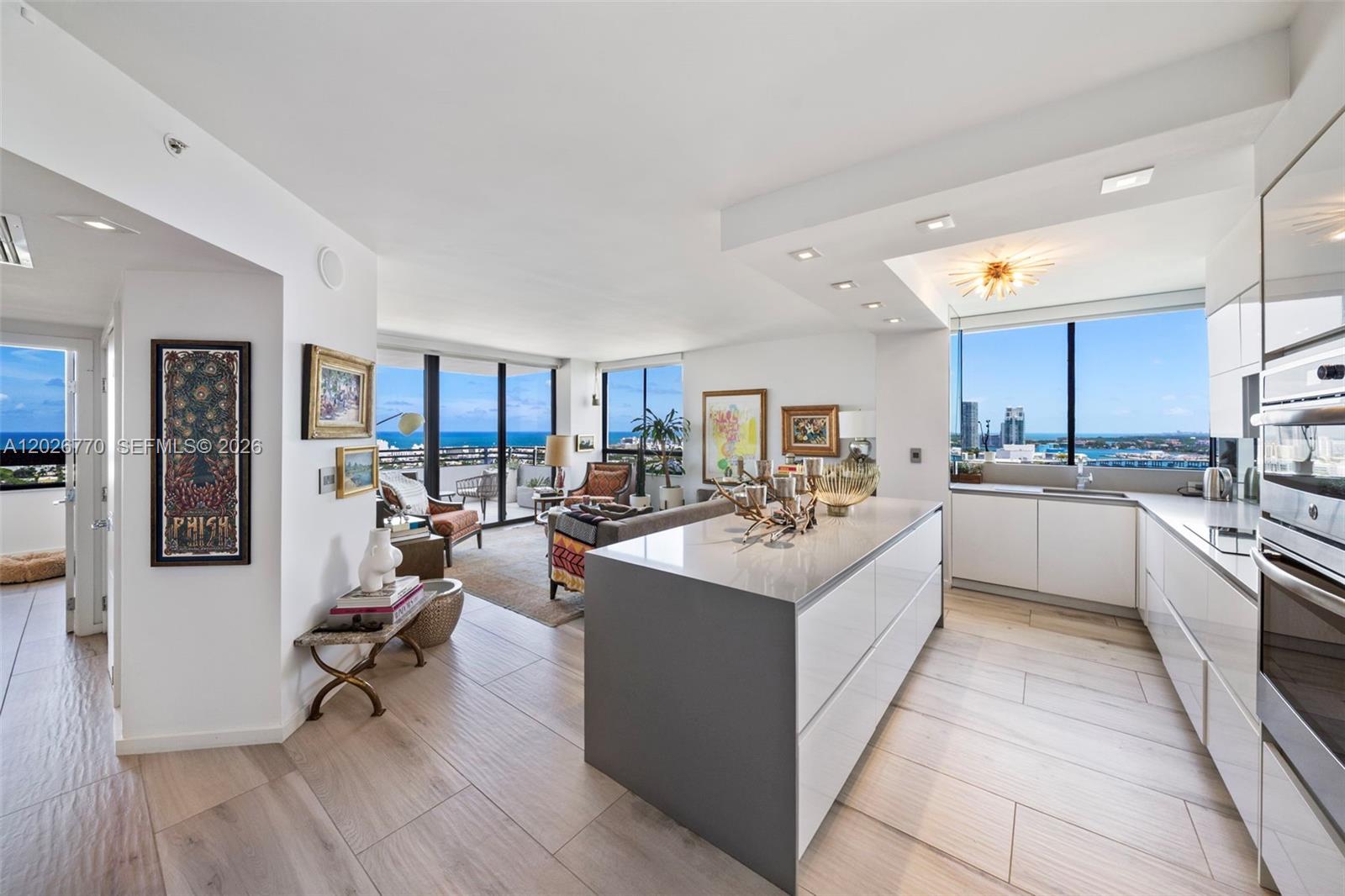 THE WAVERLY AT SOUTH BEAC - Residential