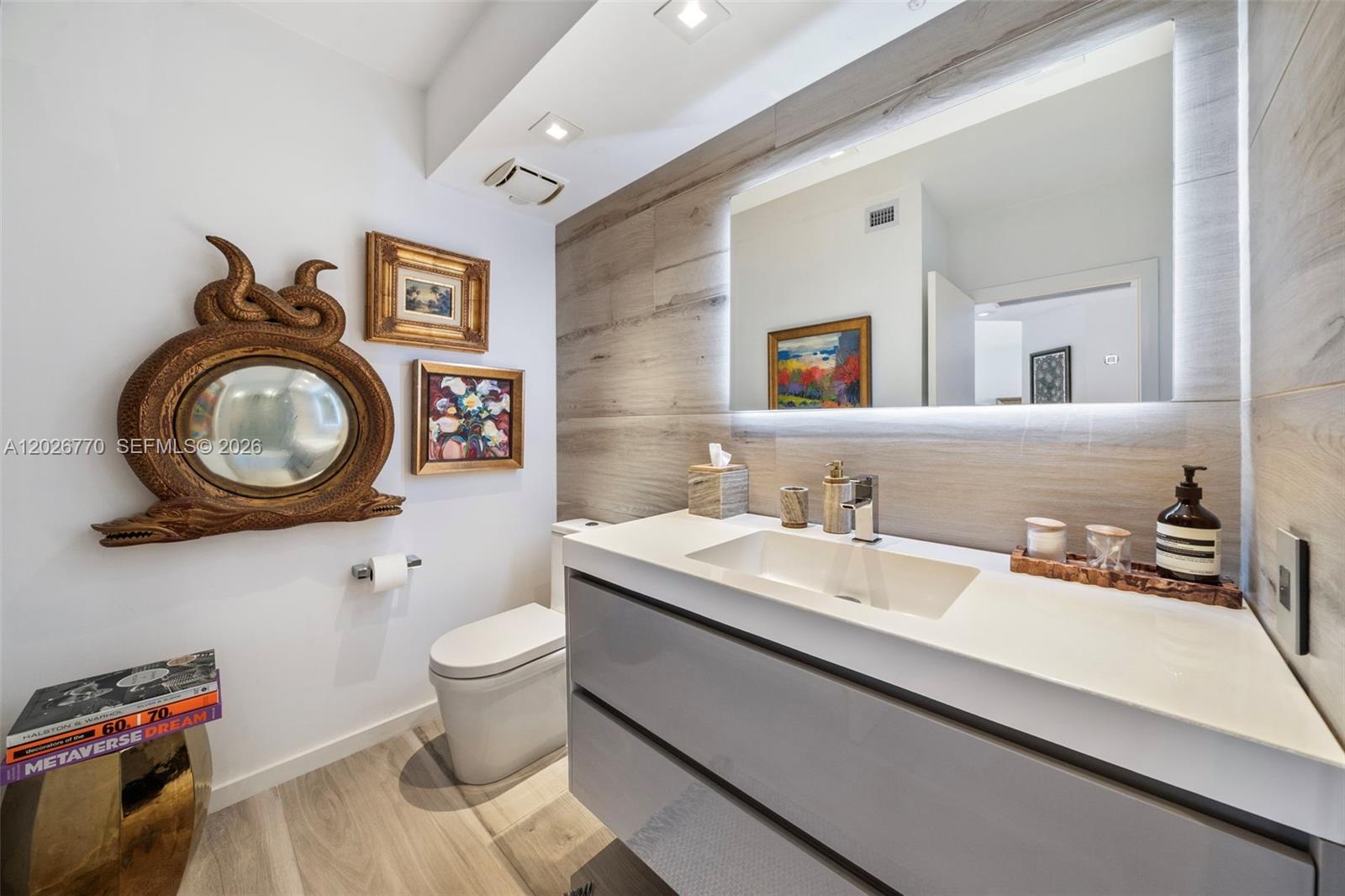 THE WAVERLY AT SOUTH BEAC - Residential