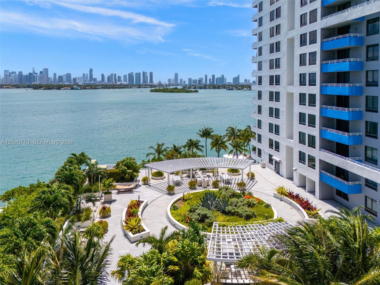 THE WAVERLY AT SOUTH BEAC - Residential