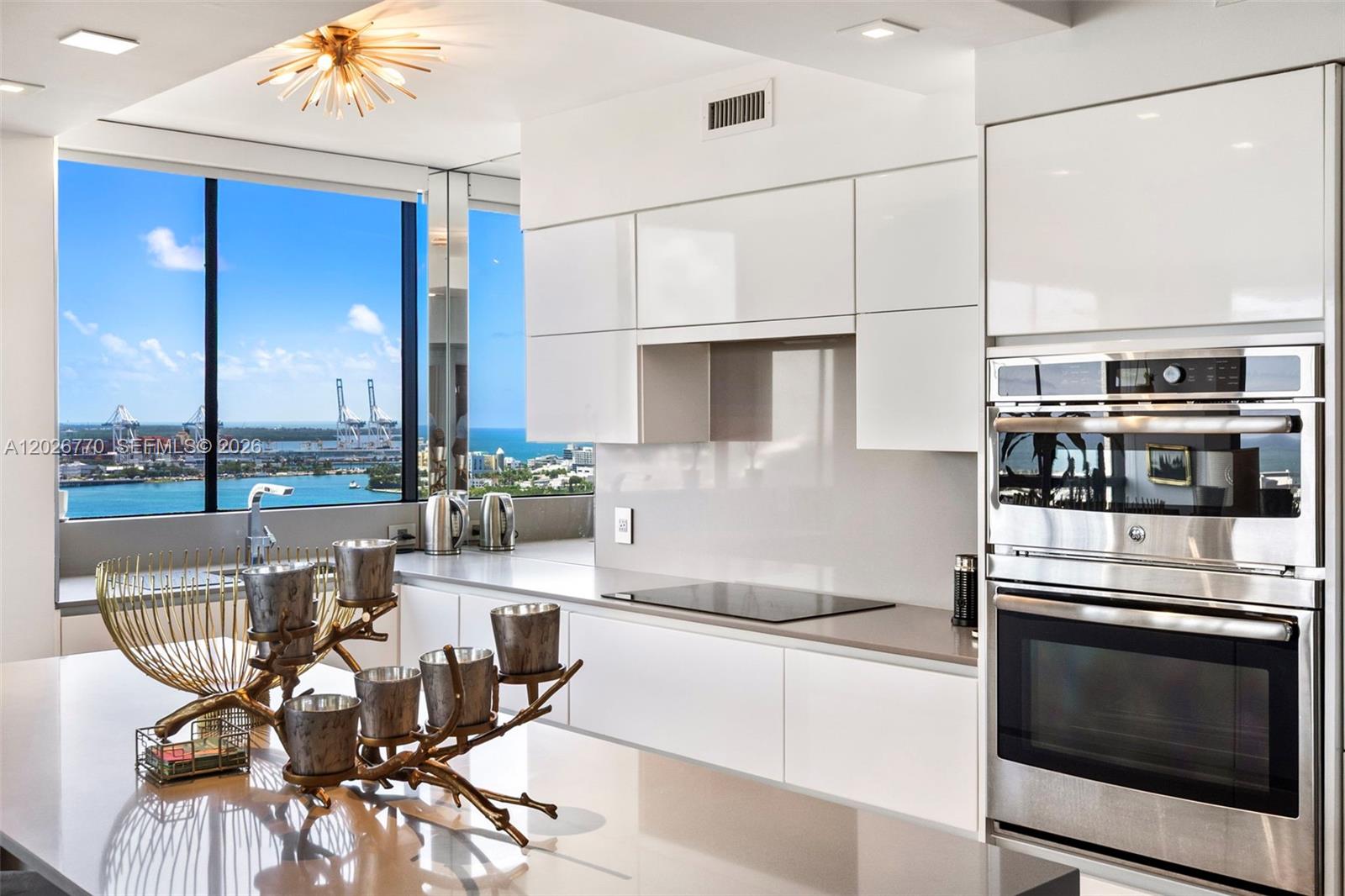 THE WAVERLY AT SOUTH BEAC - Residential