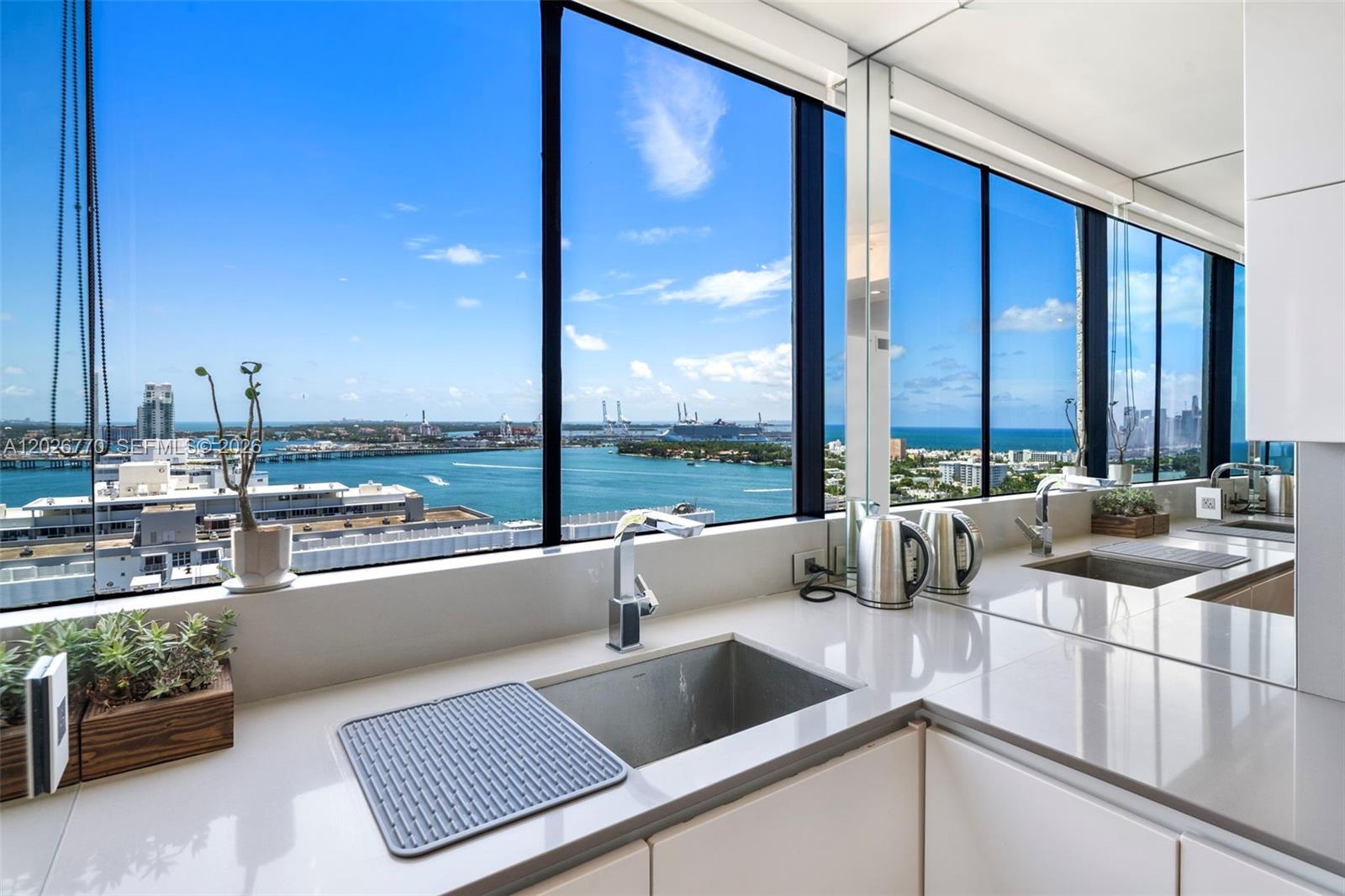 THE WAVERLY AT SOUTH BEAC - Residential