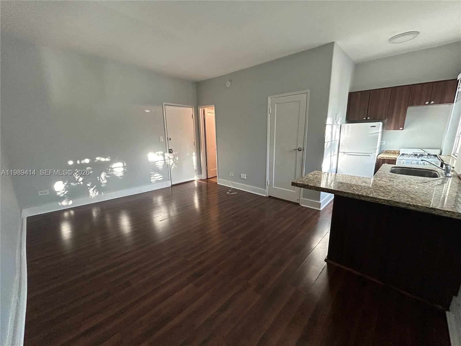 OCEAN BEACH ADDN NO 3 - Residential Lease