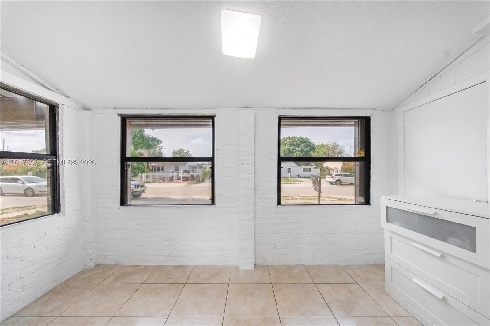 MARJOHN PARK - Residential