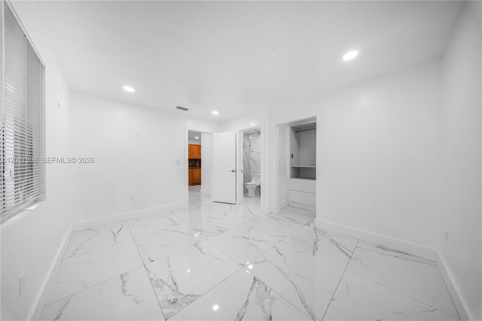 MARJOHN PARK - Residential