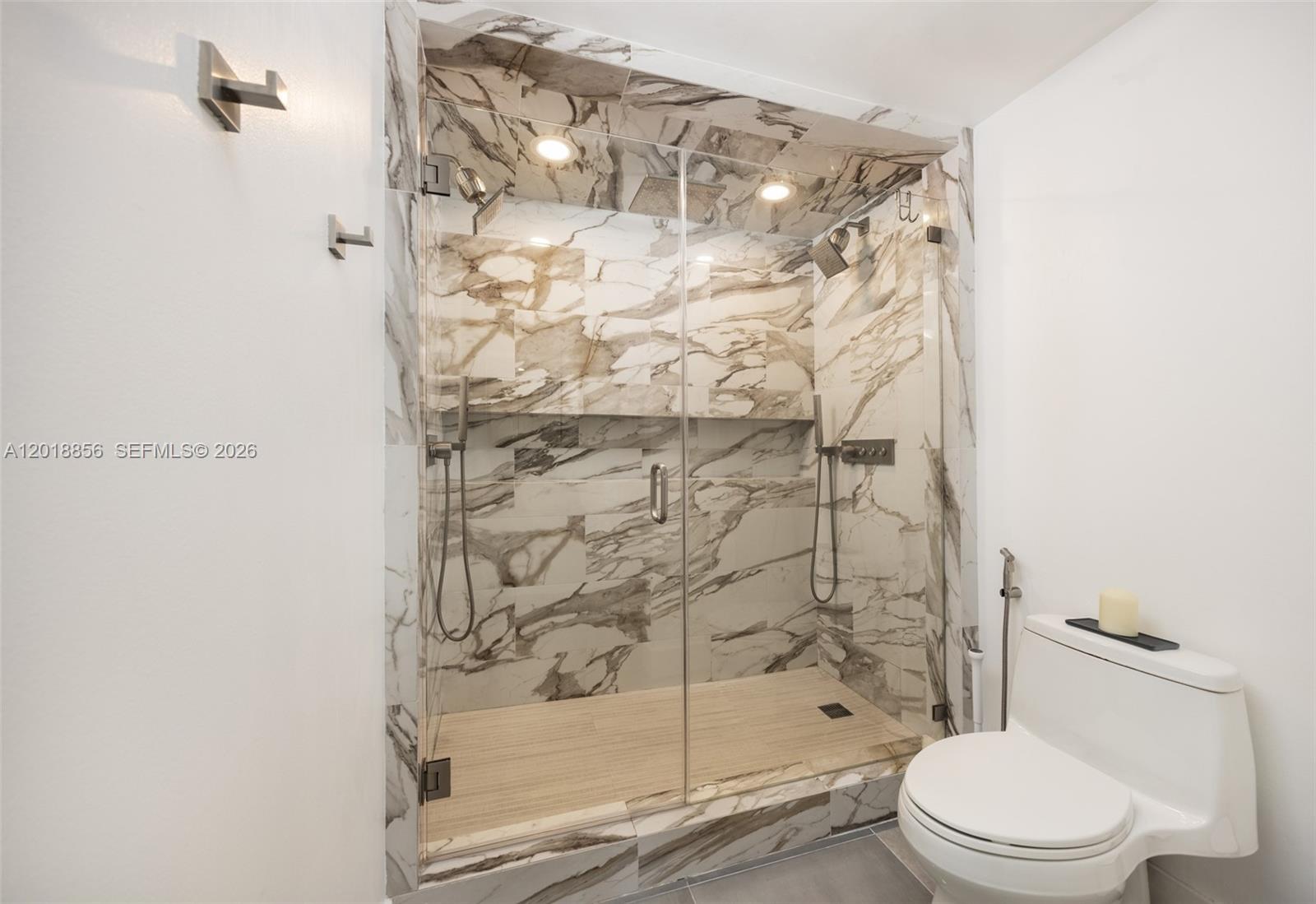 NEO VERTIKA CONDO - Residential