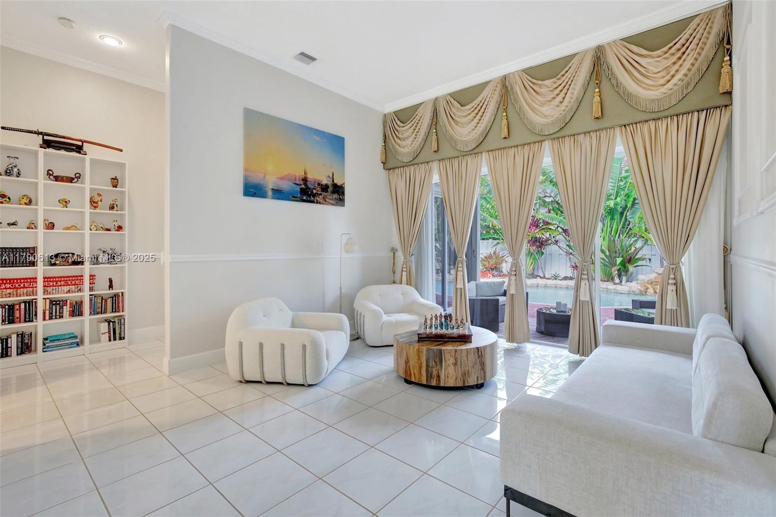 1284 NW 163rd Ter