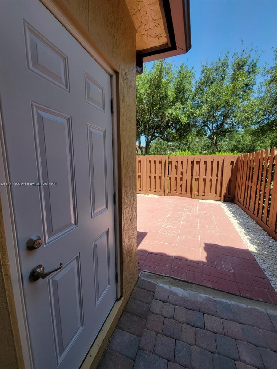 MARTINIQUE AT OASIS REPLA - Residential Lease