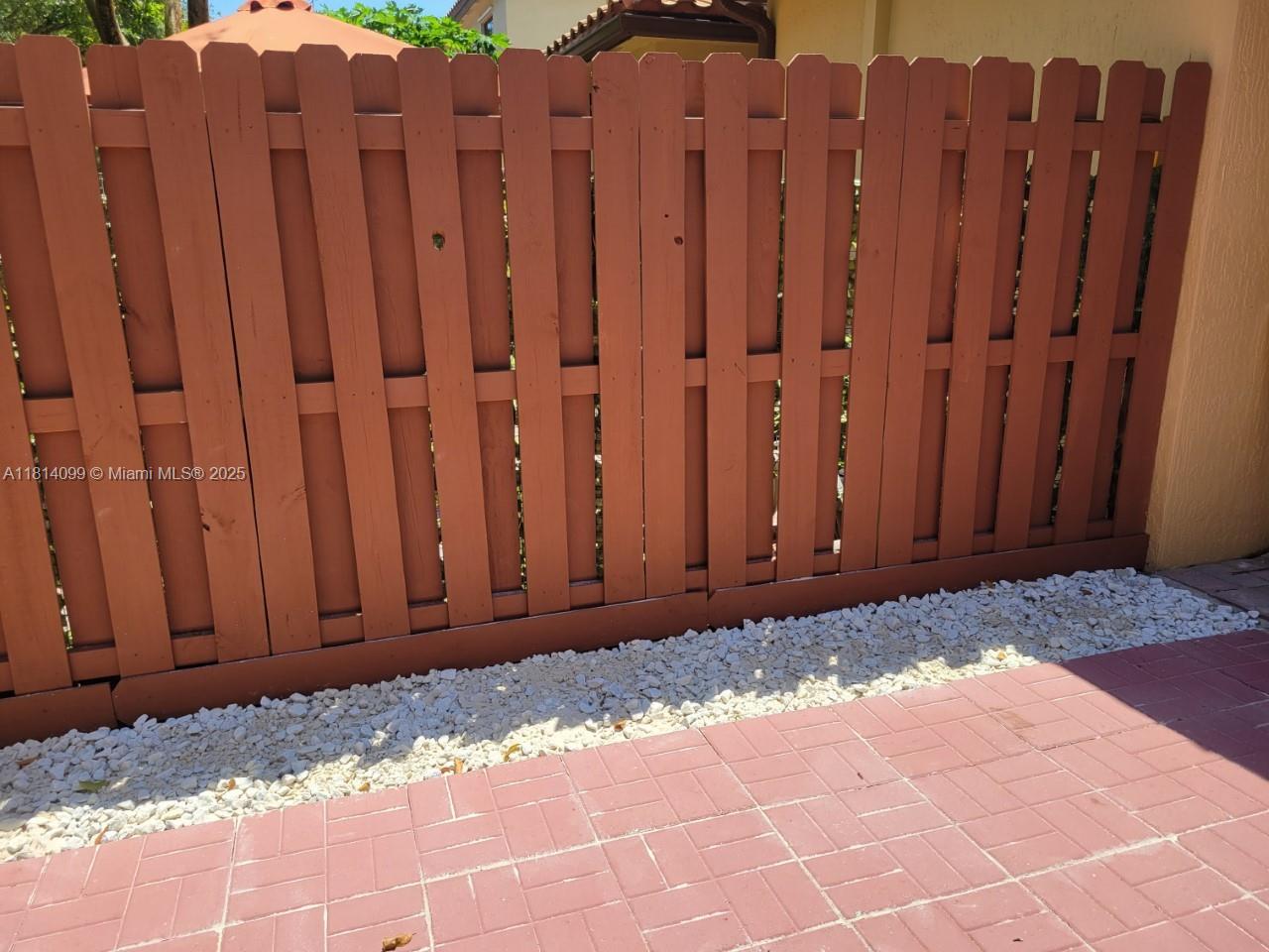 MARTINIQUE AT OASIS REPLA - Residential Lease