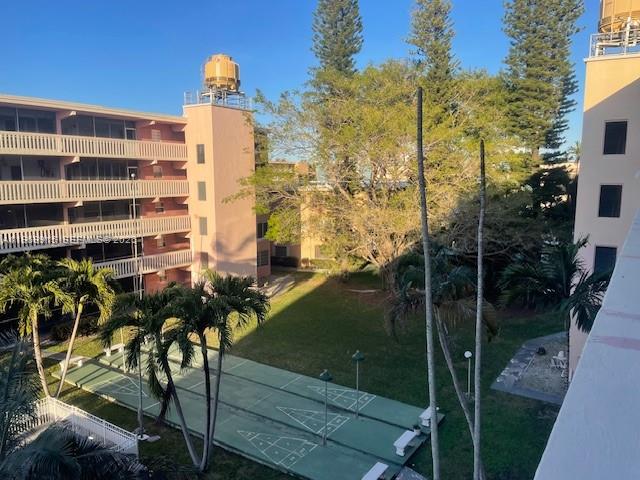 ELDORADO PLAZA WEST CONDO - Residential Lease