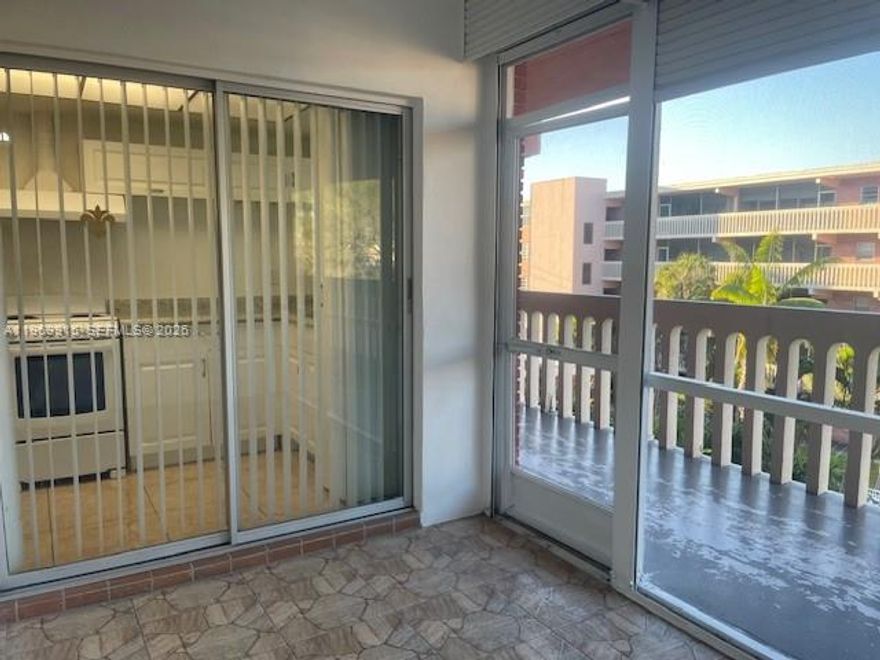Freshly painted, lovely, and very spacious. Incredible location, close to the beach and Gulfstream Racetrack and Casino. The condo offers a nice pool and clubhouse amenities—very private & secure building. Minimum credit score 650. The association takes about 3 weeks for approvals.