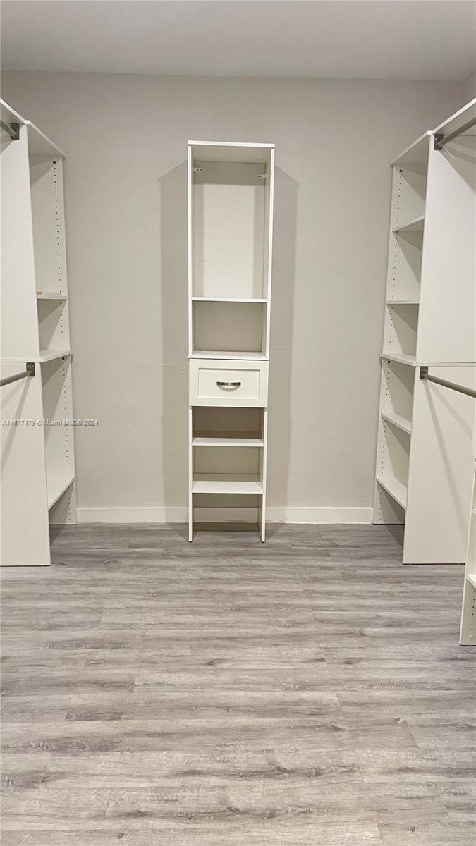 CORAL GABLES COUNTRY CLUB - Residential