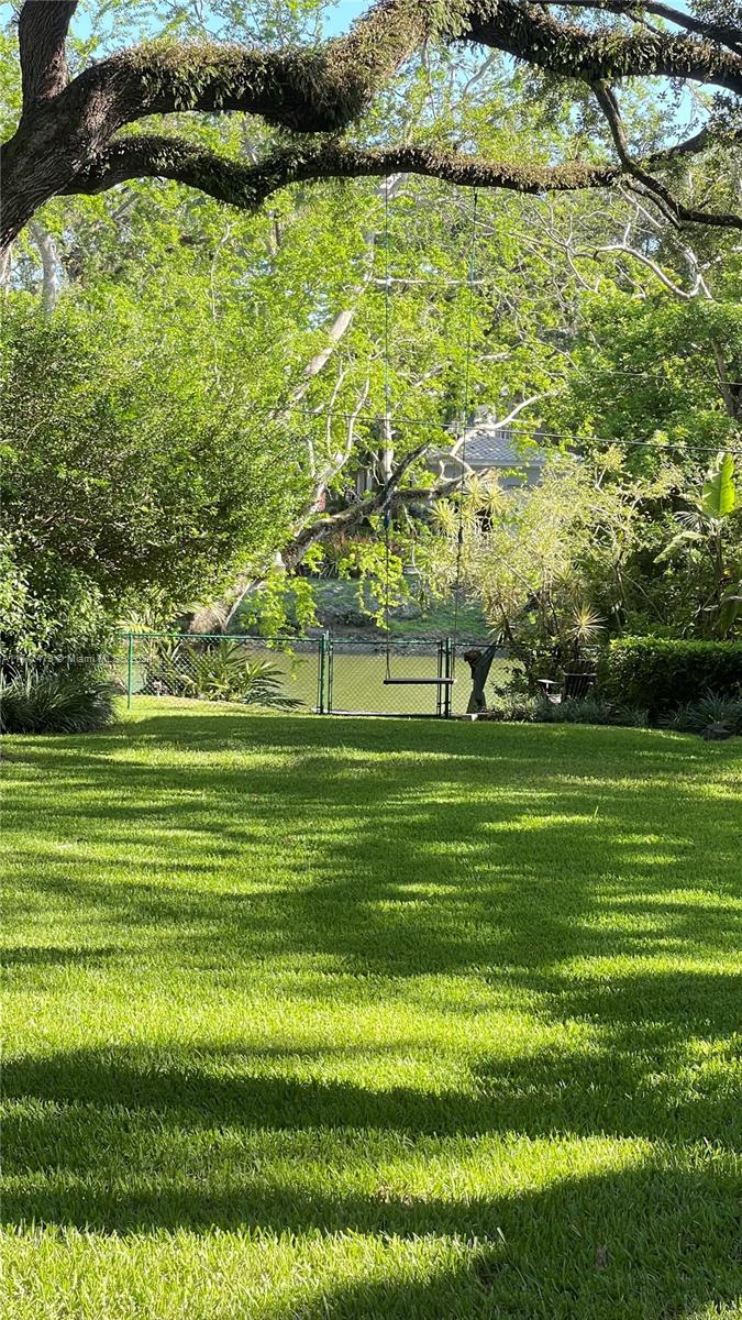 CORAL GABLES COUNTRY CLUB - Residential