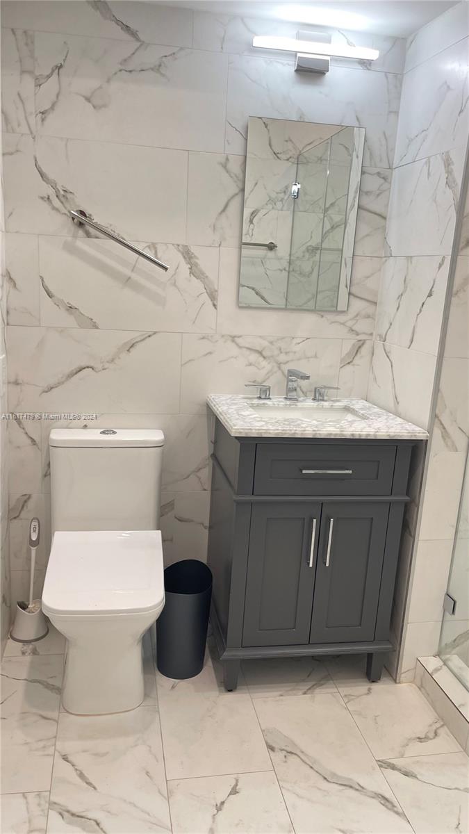 CORAL GABLES COUNTRY CLUB - Residential