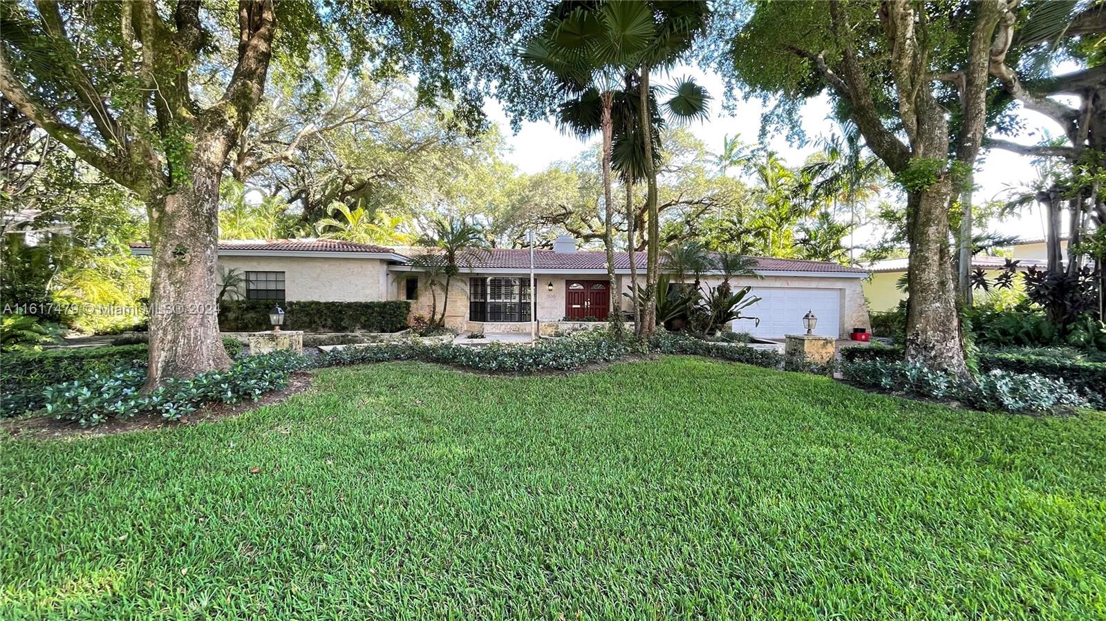 CORAL GABLES COUNTRY CLUB - Residential