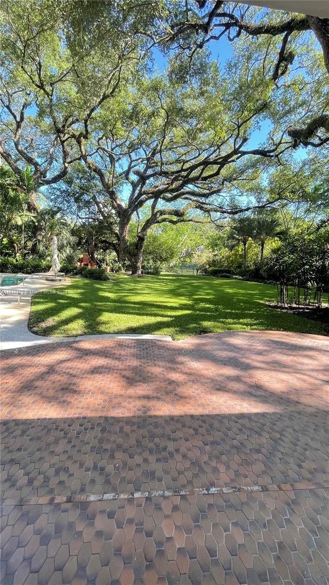 CORAL GABLES COUNTRY CLUB - Residential