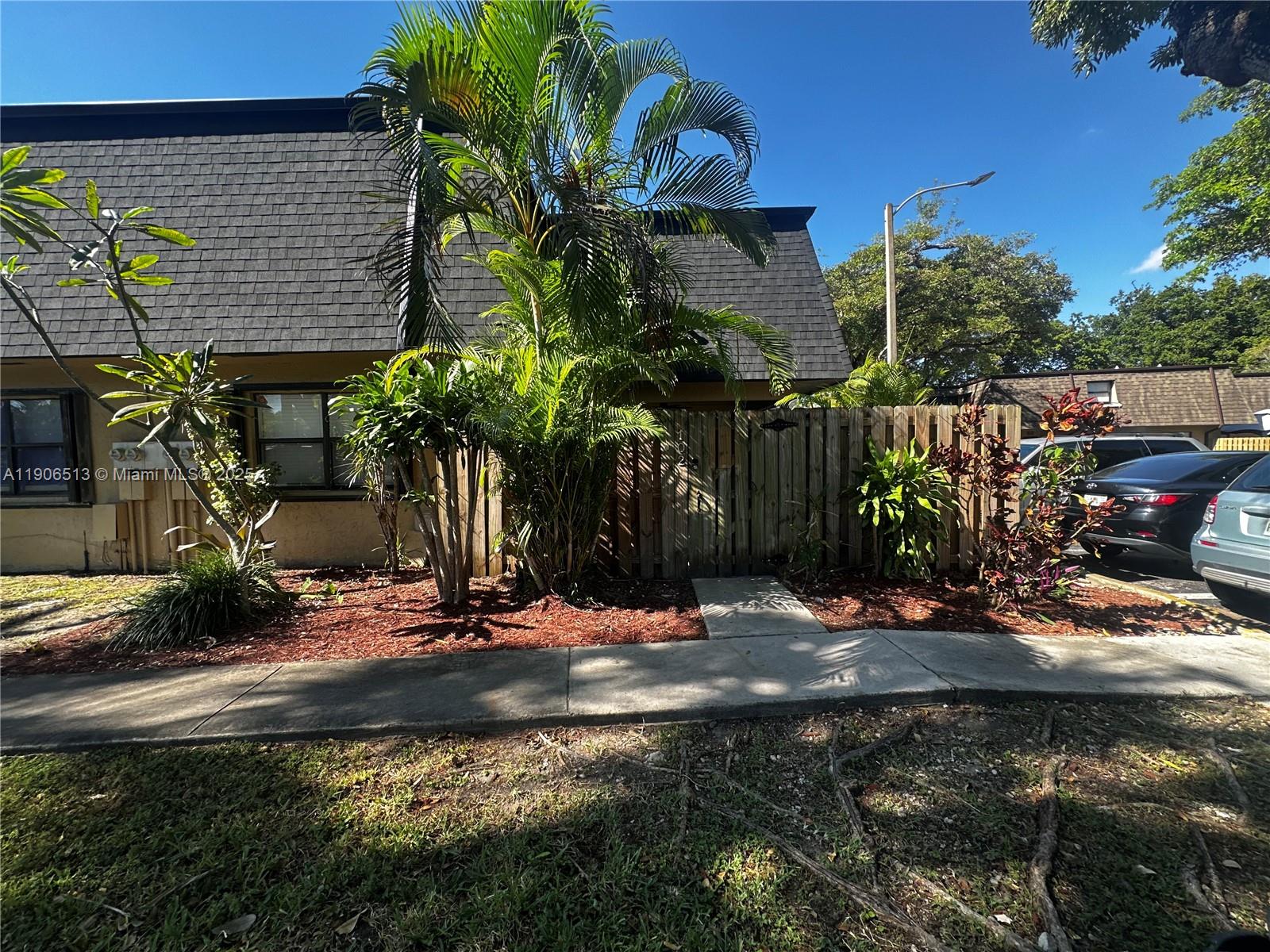 CAMELOT ONE CONDO - Residential Lease